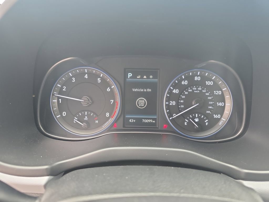 Used 2021 Hyundai Kona Limited AWD/4WD image 18