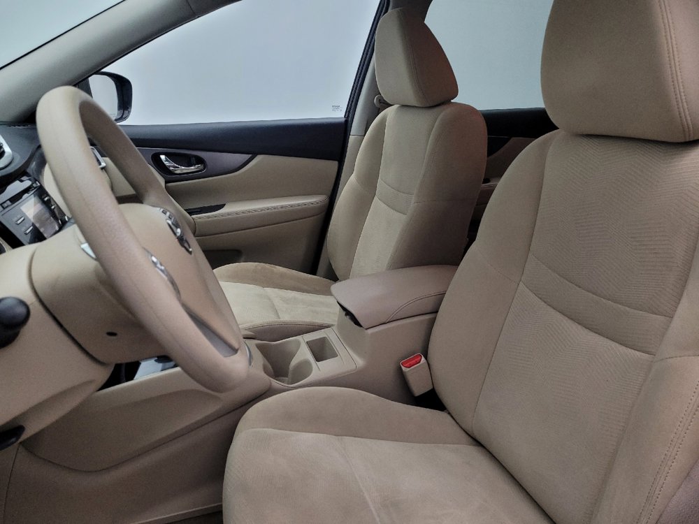 Used 2015 Nissan Rogue SV FWD image 17