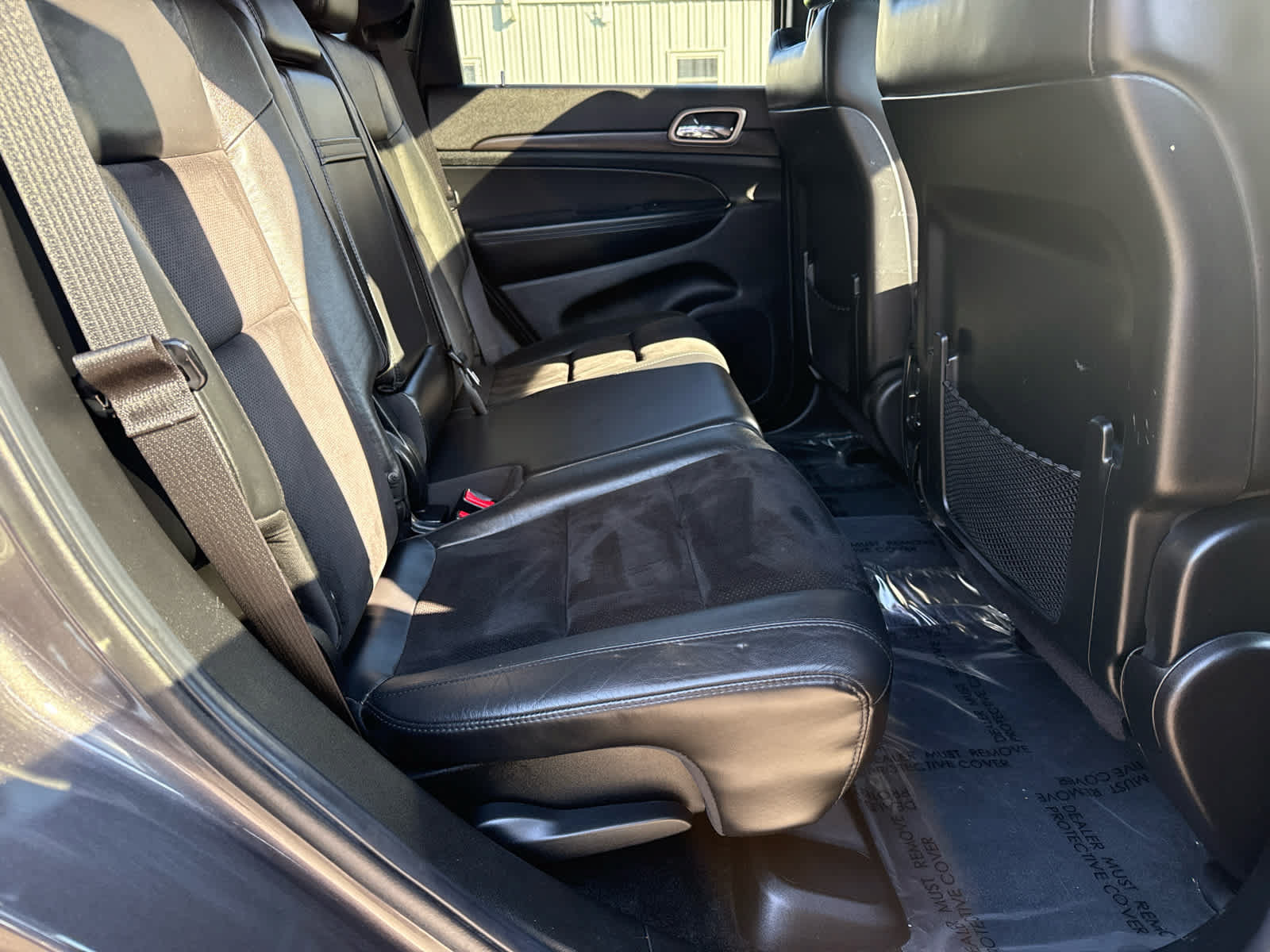 Used 2014 Jeep Grand Cherokee Altitude AWD/4WD image 14