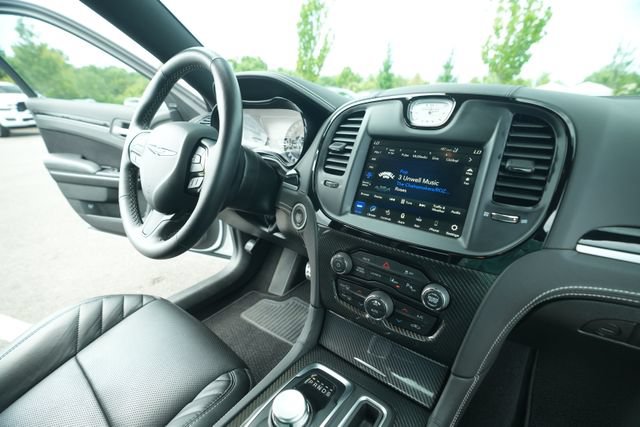 Used 2023 Chrysler 300 C RWD image 38