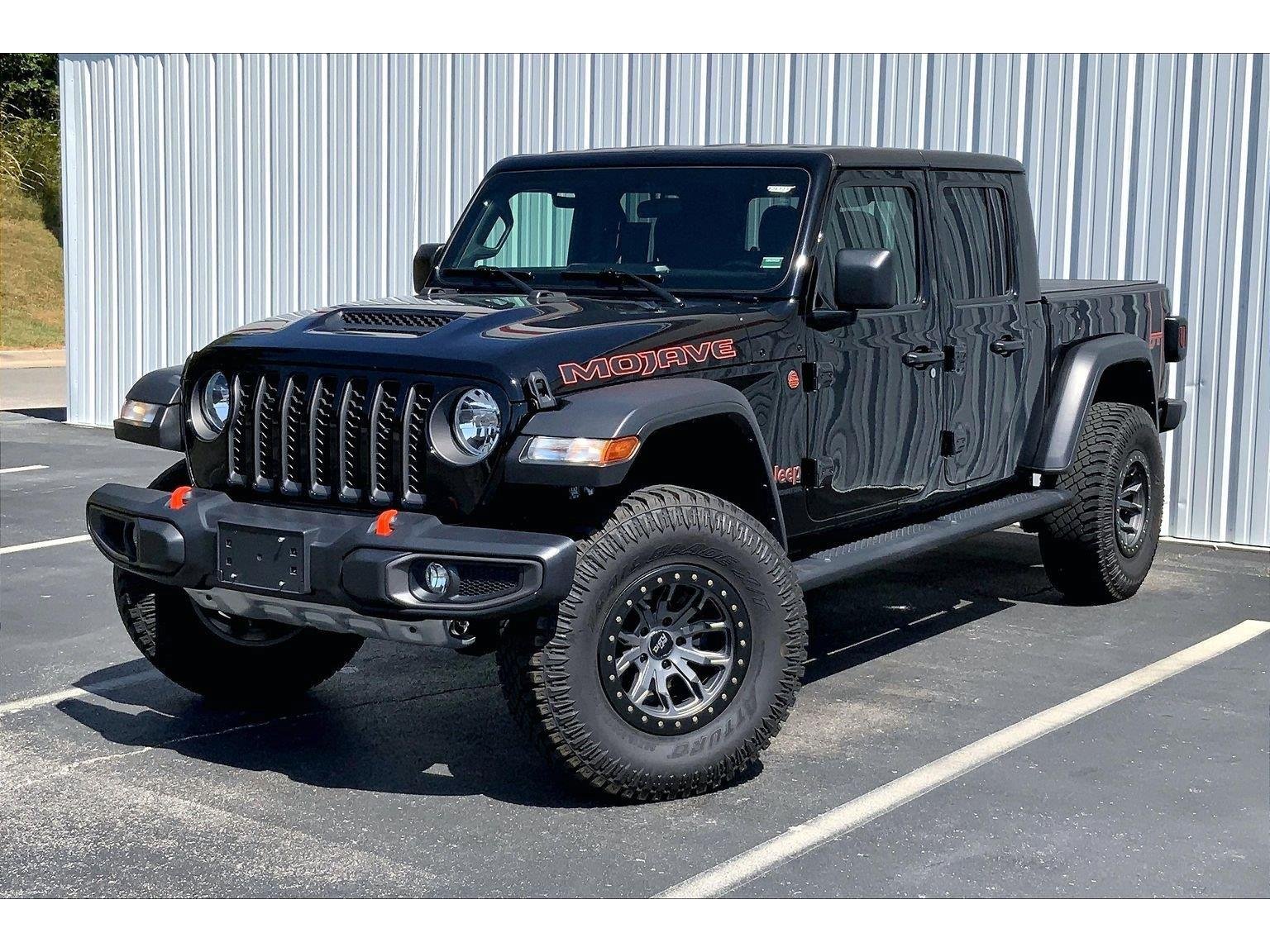 Used 2021 Jeep Gladiator Mojave w/ Cold Weather Group AWD/4WD image 1