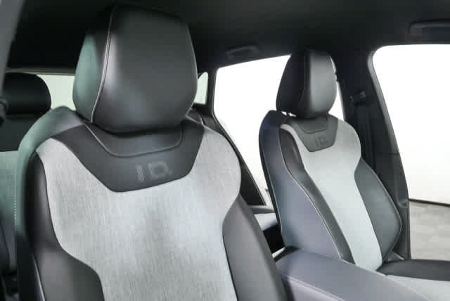 Used 2025 Volkswagen ID.4 Pro RWD image 25