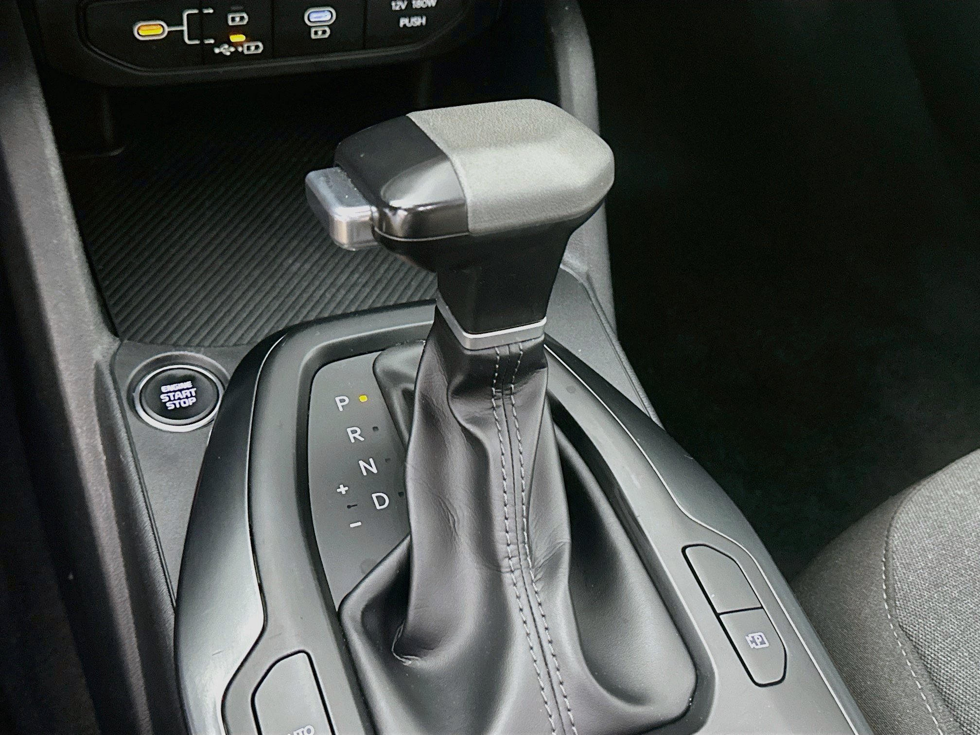 Used 2025 Kia K4 FWD image 24