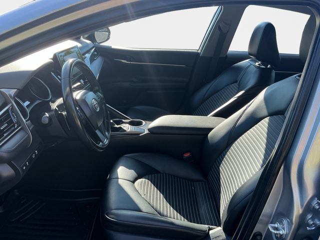 Used 2023 Toyota Camry SE FWD image 10