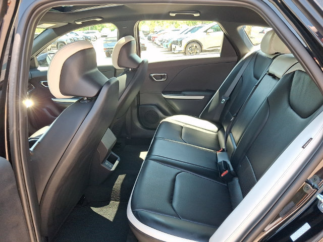 New 2026 Kia K4 GT-Line Turbo w/ GT-Line Premium Package FWD image 9