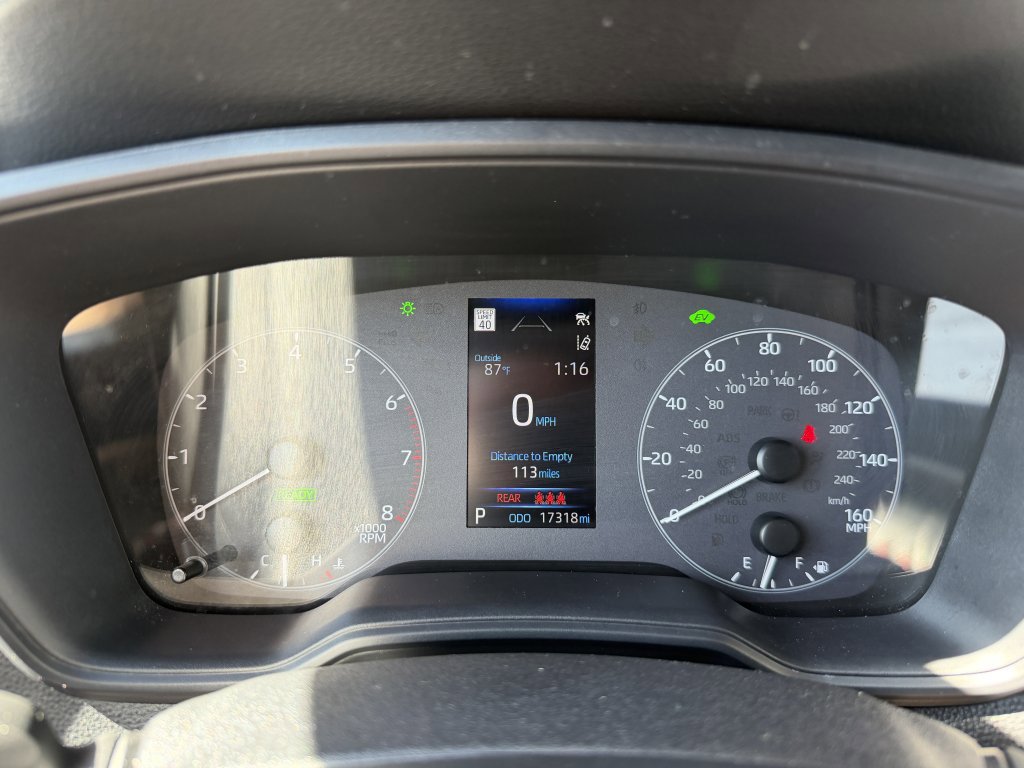 Used 2024 Toyota Corolla Cross AWD Hybrid image 16