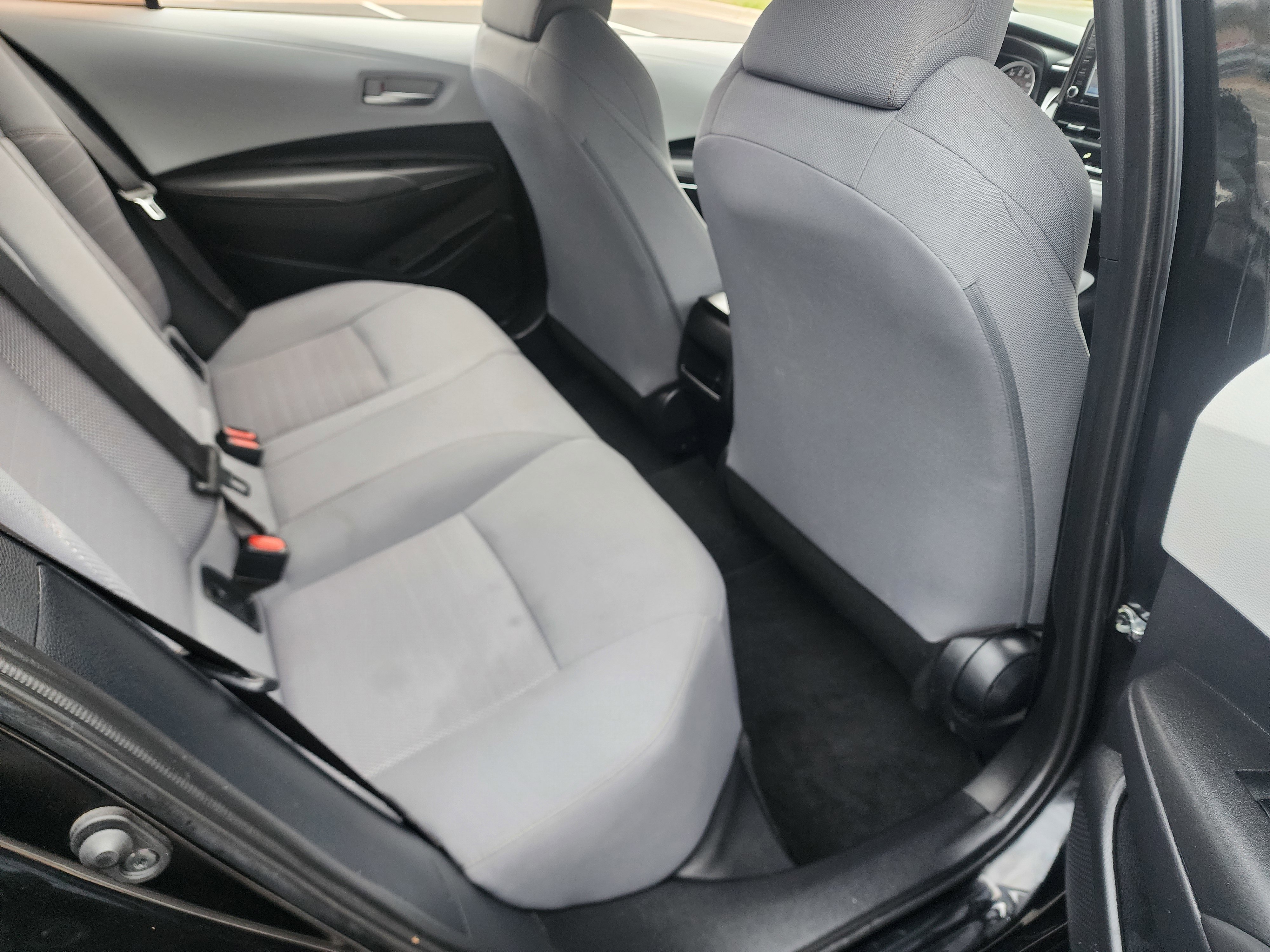 Used 2022 Toyota Corolla SE FWD image 17