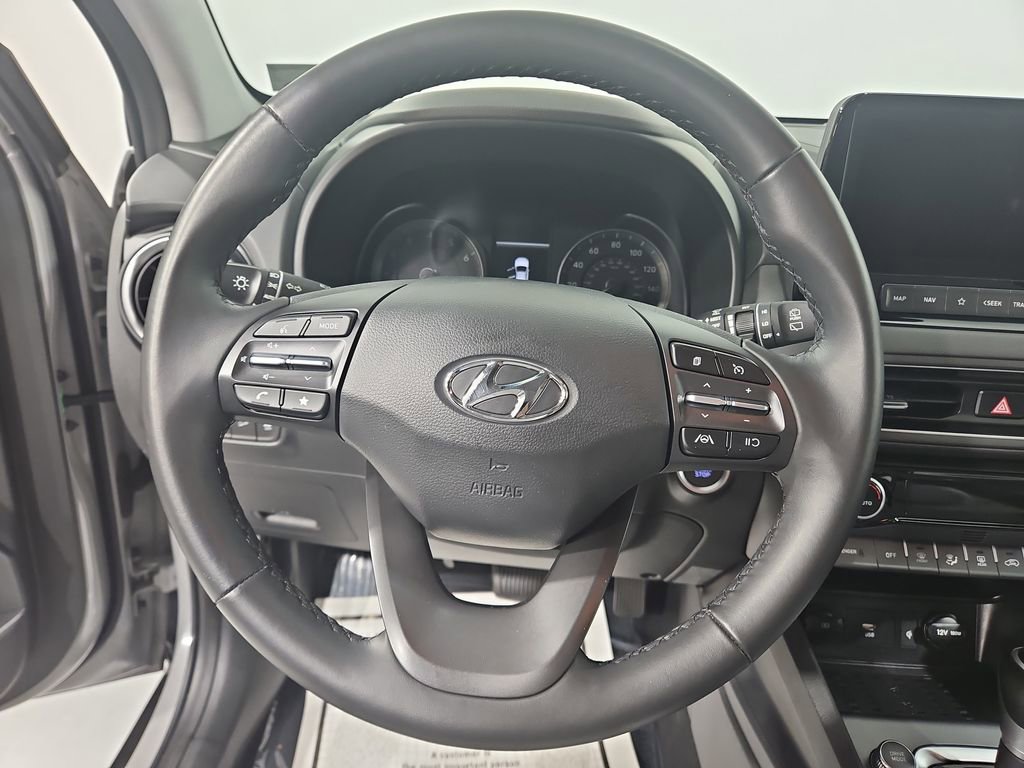 Certified 2023 Hyundai Kona SEL w/ Convenience Package image 16