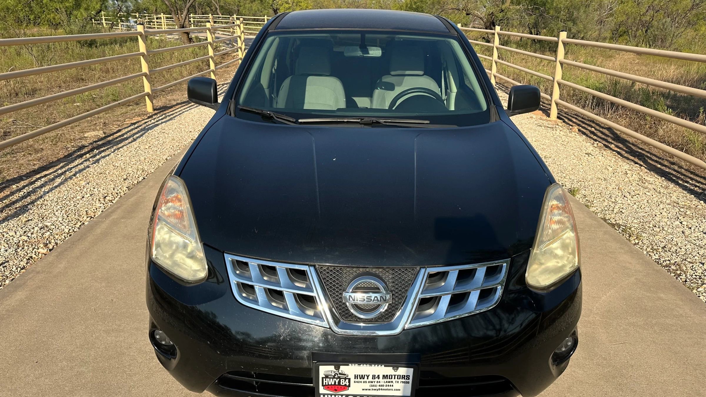 Used 2011 Nissan Rogue S image 4