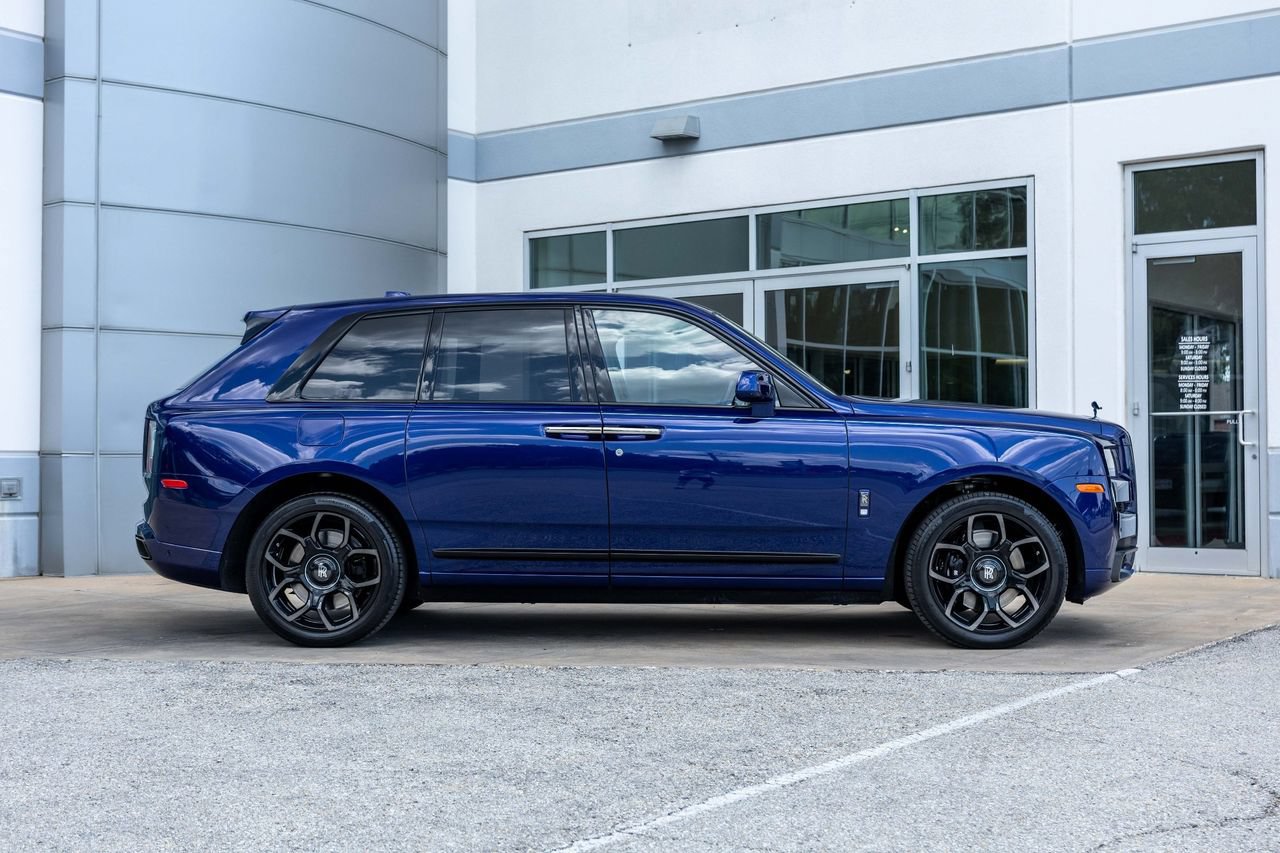 Certified 2024 Rolls-Royce Cullinan Black Badge AWD/4WD image 10
