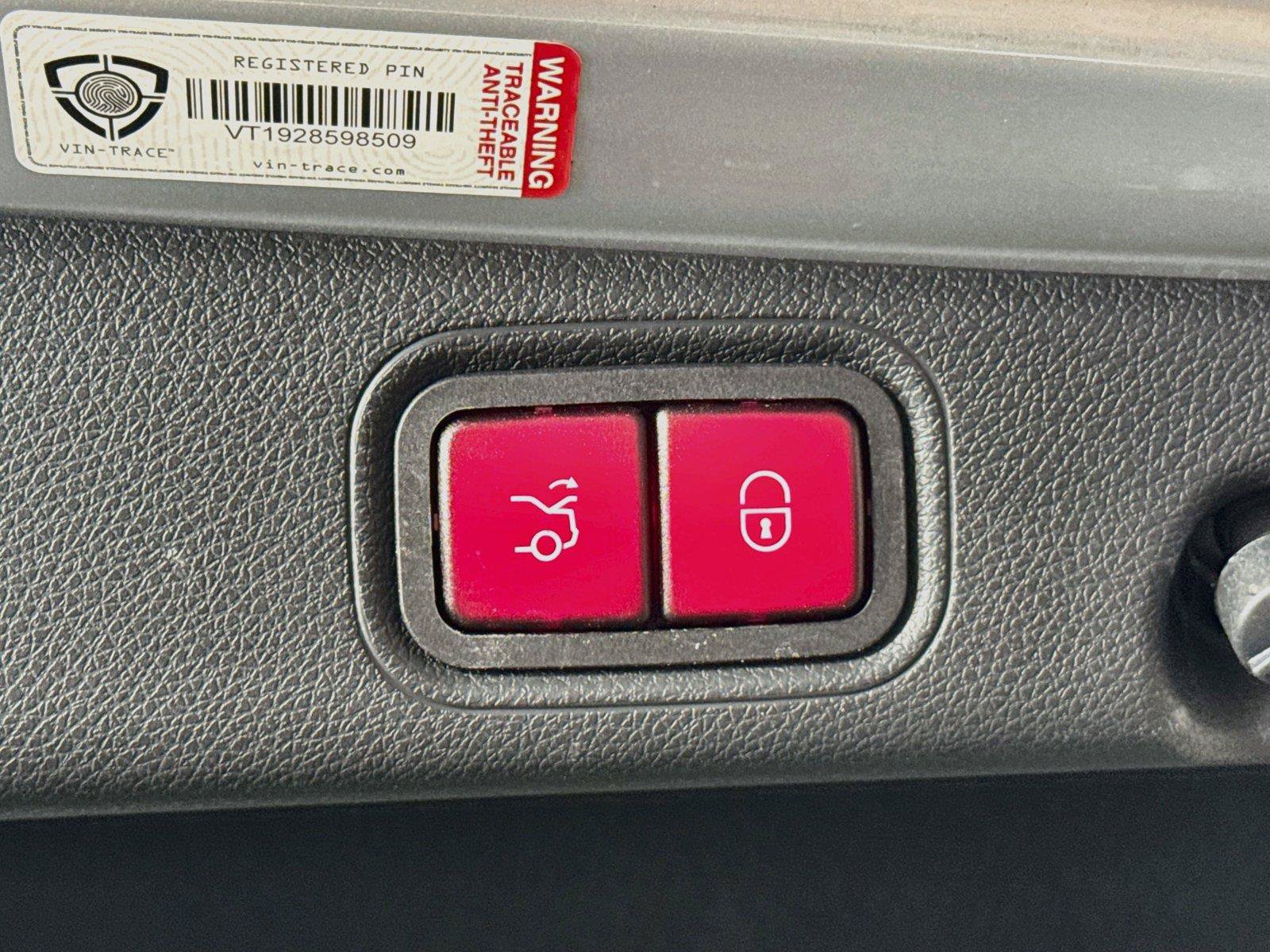 Used 2019 Mercedes-Benz E 300 image 44