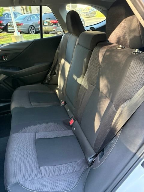 Used 2024 Subaru Outback Premium AWD/4WD image 11