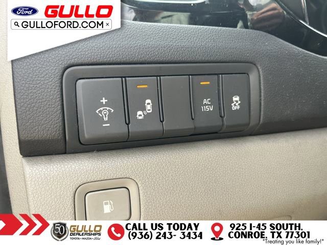 Used 2016 Kia Sedona SX FWD image 19
