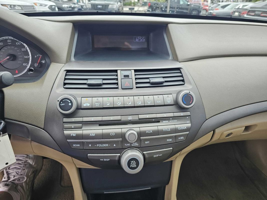 Used 2009 Honda Accord LX-P image 11
