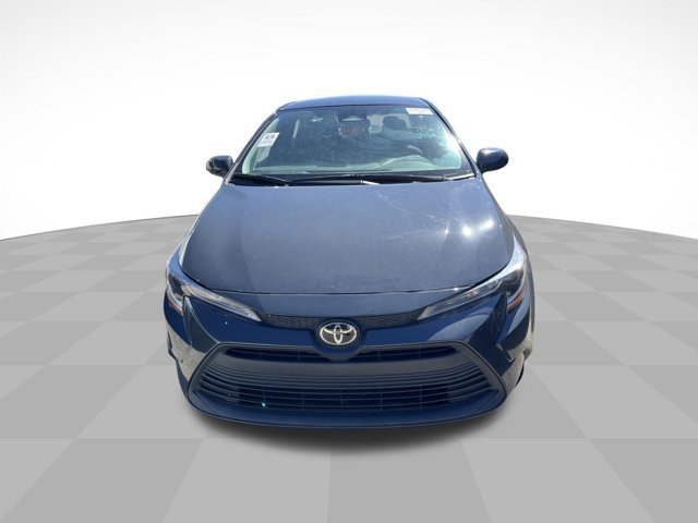 Used 2024 Toyota Corolla LE FWD image 2