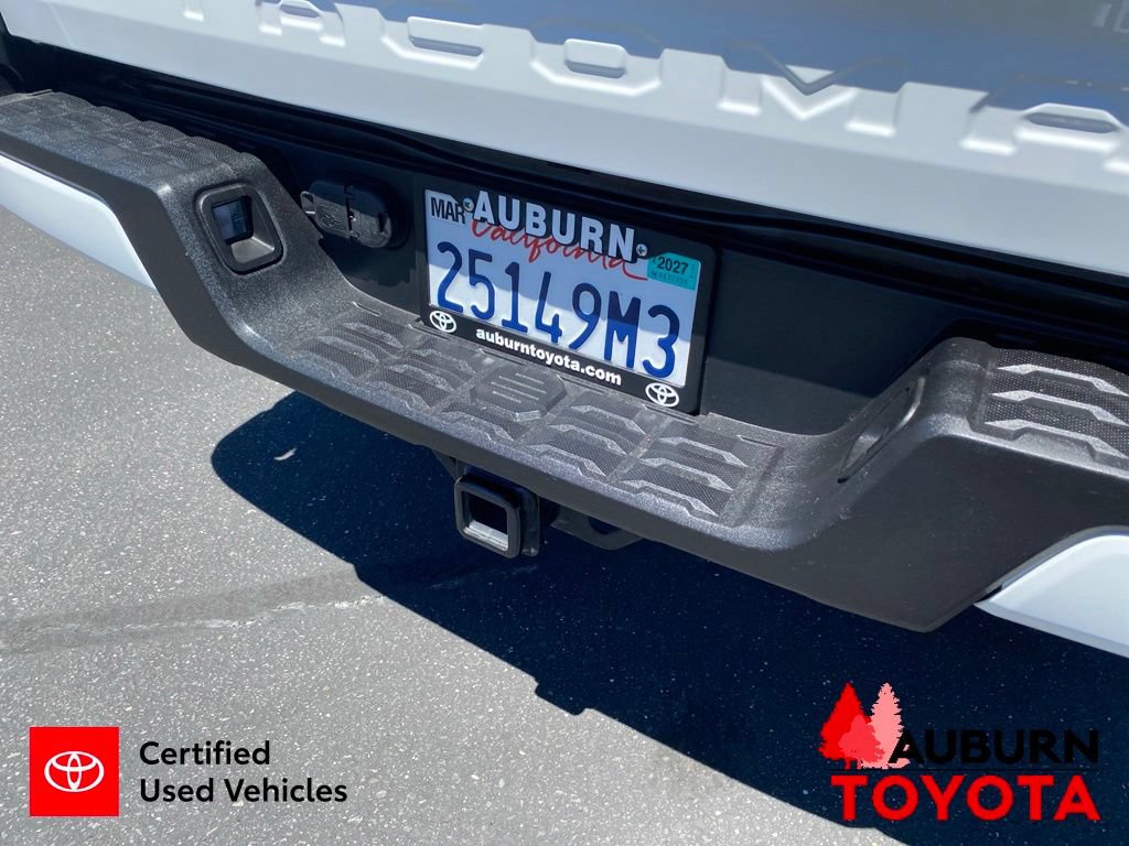 Certified 2022 Toyota Tacoma SR AWD/4WD image 10