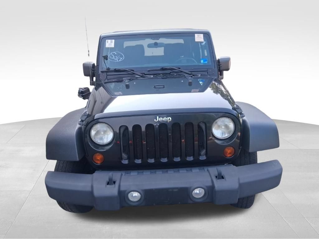 Used 2013 Jeep Wrangler Sport AWD/4WD video 2