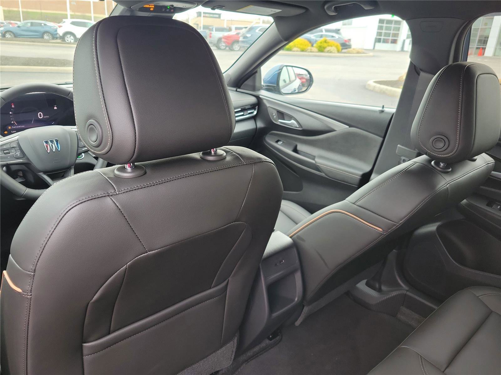 New 2026 Buick Envista Avenir image 13