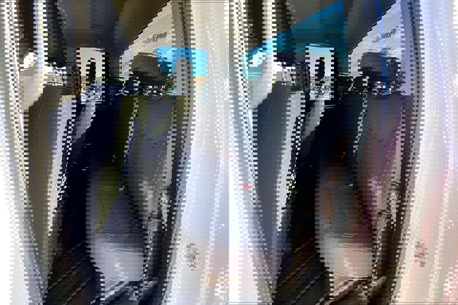 Used 2025 GMC Sierra 2500 SLE image 14