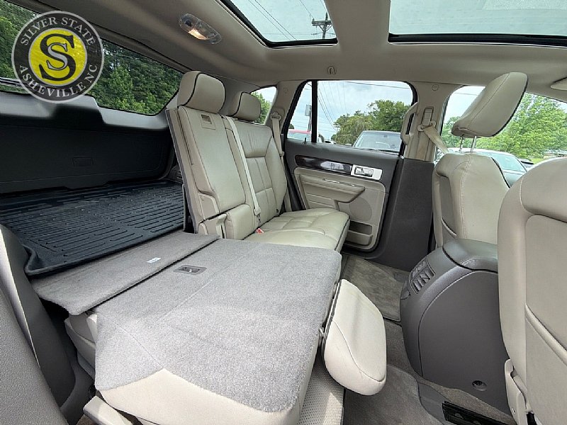 Used 2010 Lincoln MKX AWD image 20