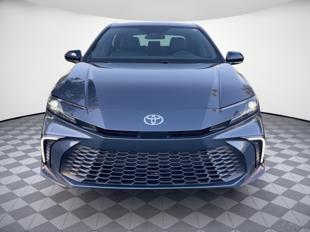 Used 2026 Toyota Camry SE FWD image 6