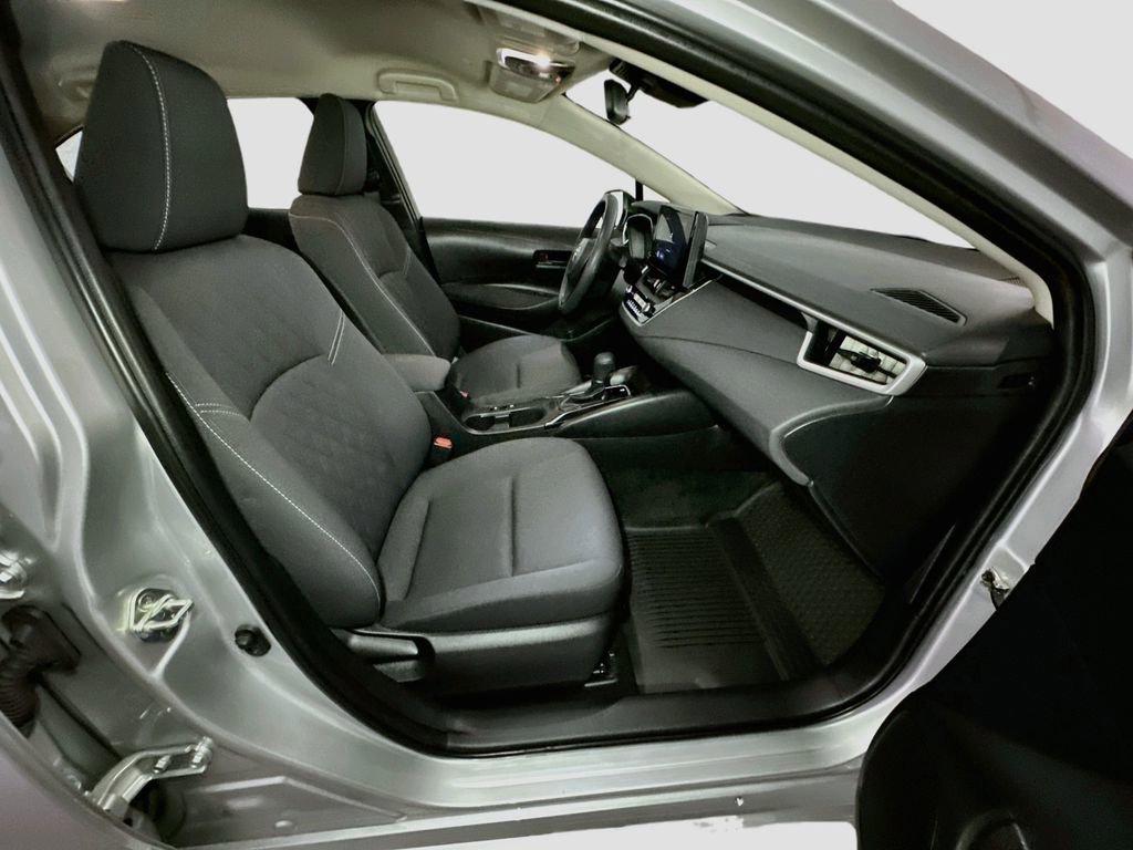 Used 2023 Toyota Corolla LE w/ LE Convenience Package image 35