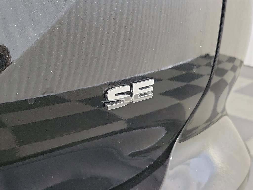 New 2025 Mitsubishi Outlander SE image 6