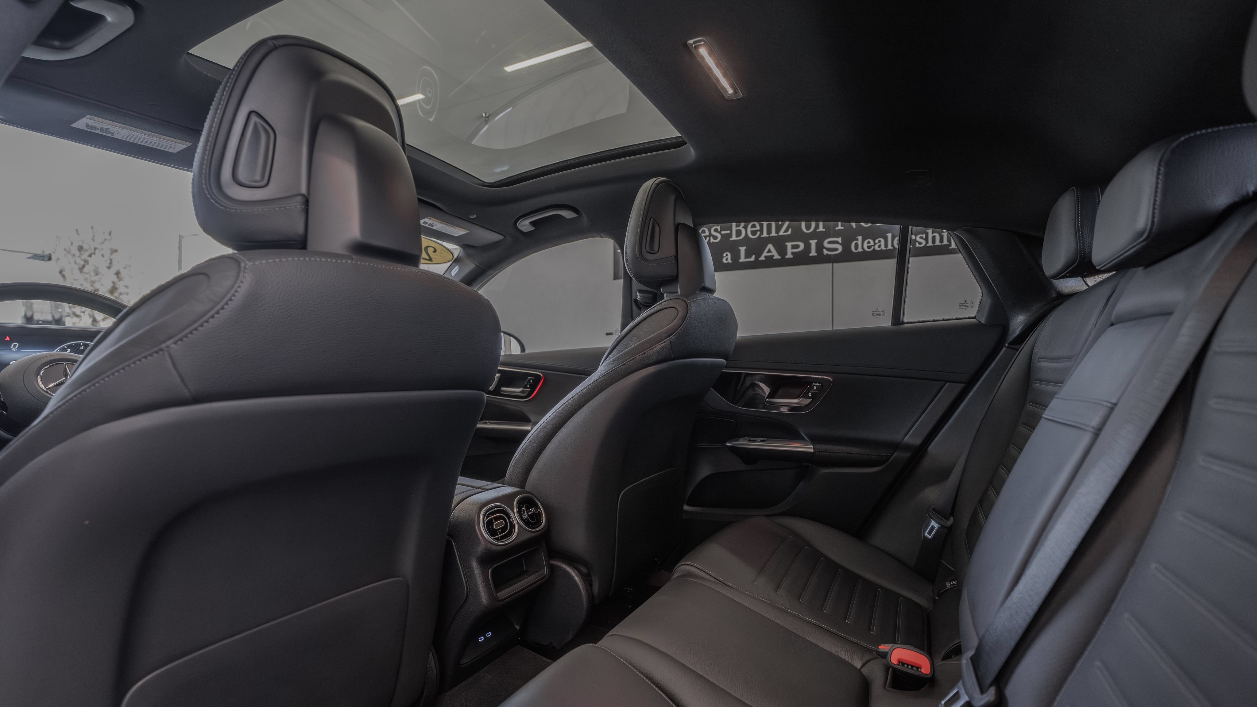 Certified 2024 Mercedes-Benz GLC 300 4MATIC image 26