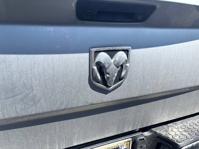 Used 2018 RAM 3500 SLT w/ Luxury Group AWD/4WD image 14