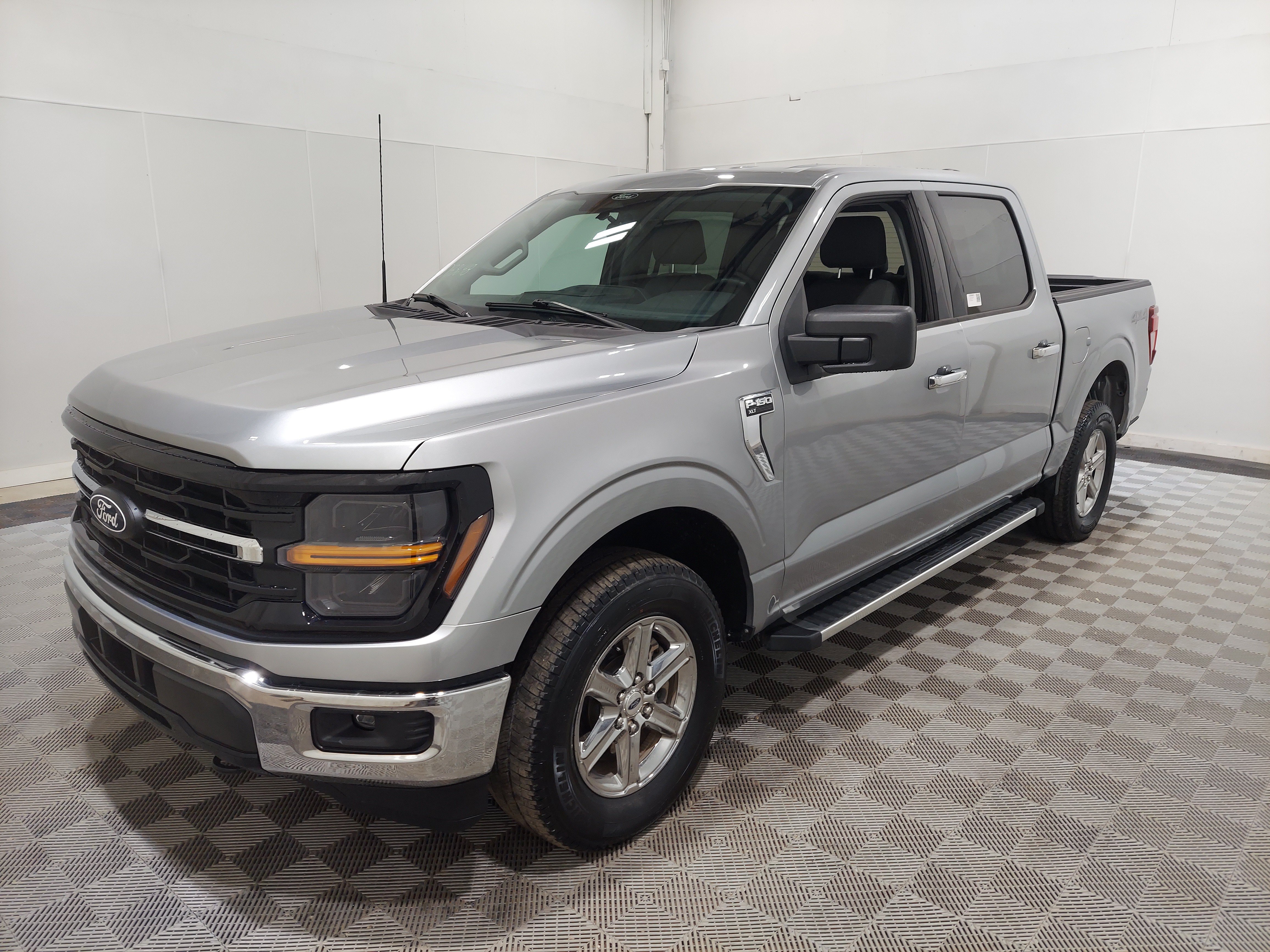 Used 2025 Ford F150 XLT w/ Equipment Group 301A Standard