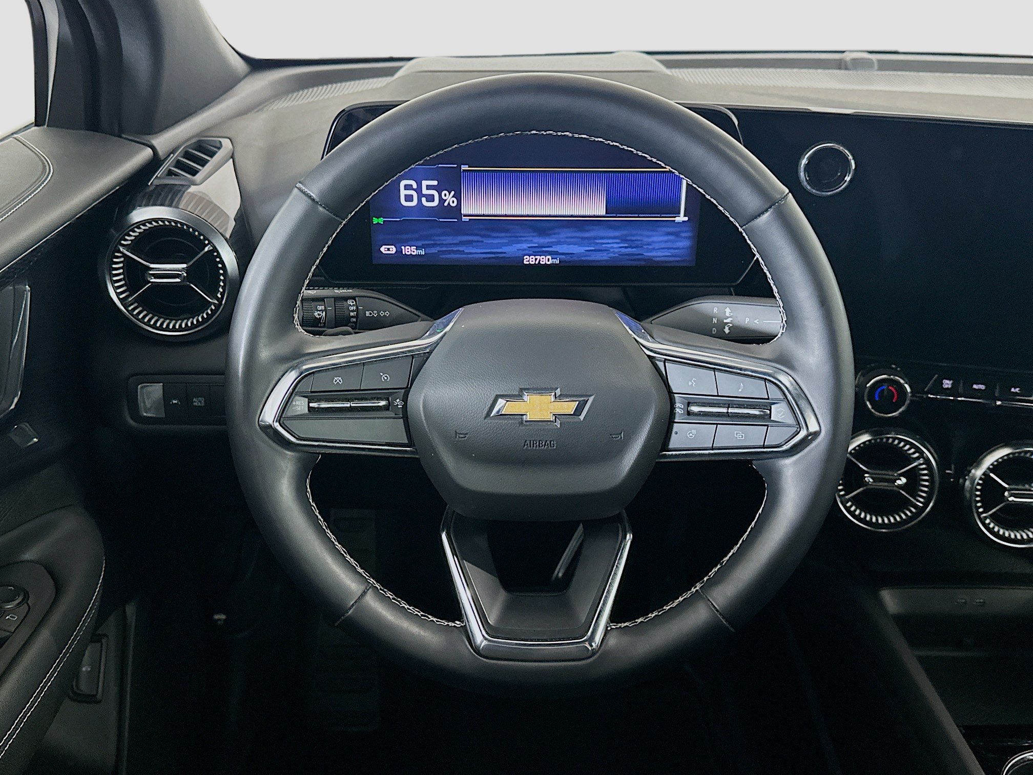 Used 2024 Chevrolet Blazer EV LT AWD/4WD image 18