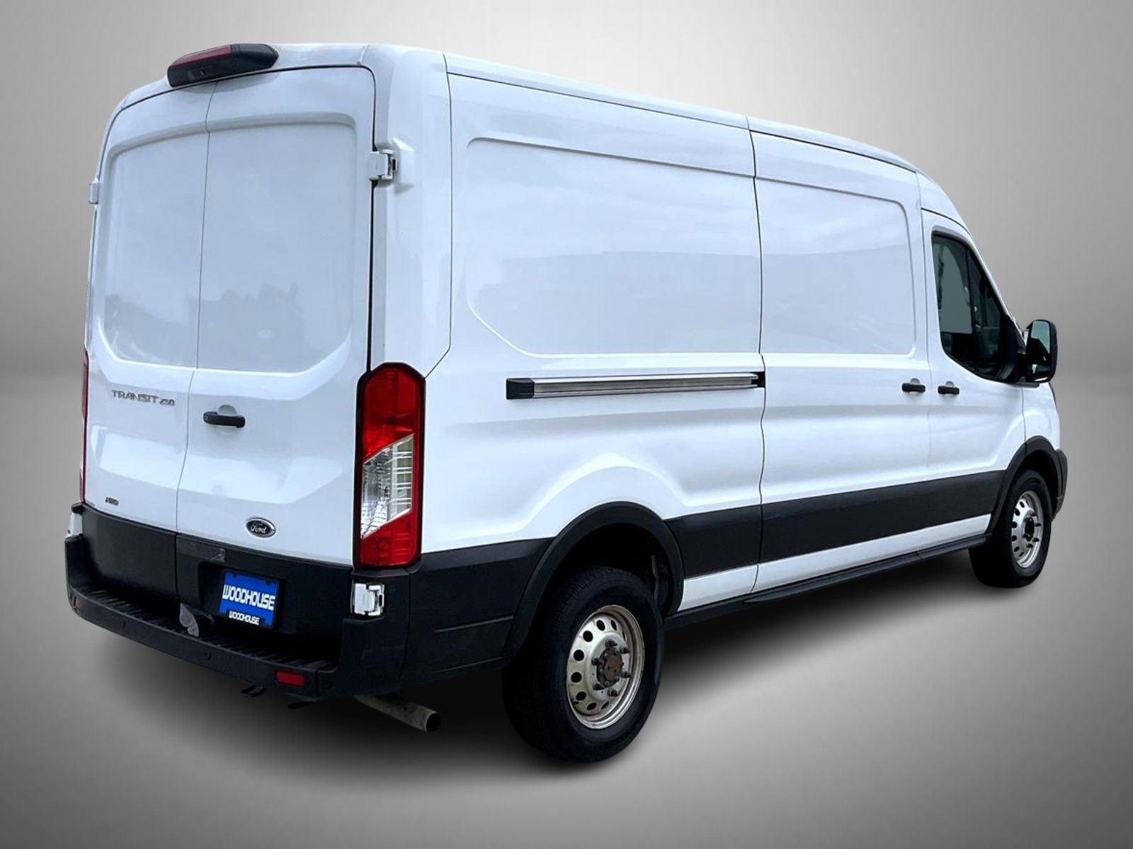 Used 2023 Ford Transit 250 Medium Roof AWD w/ Load Area Protection Package image 5
