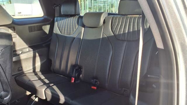 Used 2023 Hyundai Palisade Limited w/ Cargo Package image 27