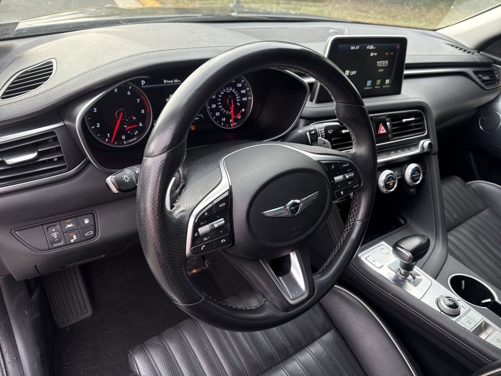 Used 2021 Genesis G70 2.0T w/ Elite Package image 16