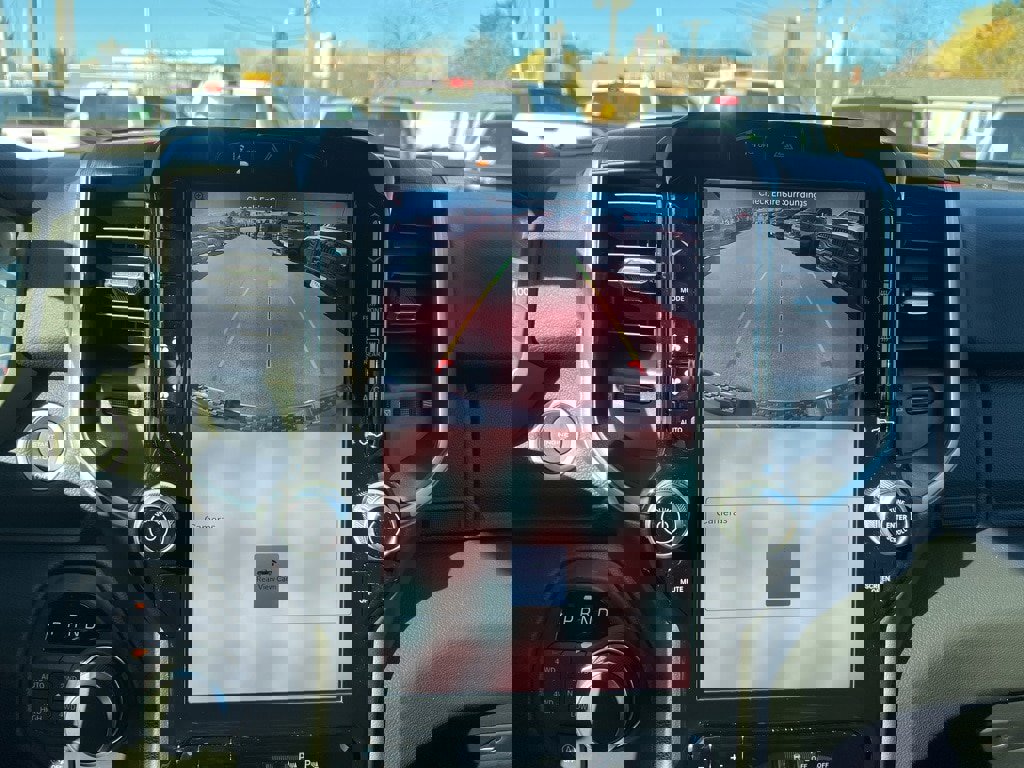 New 2026 RAM 1500 4x4 Crew Cab image 31