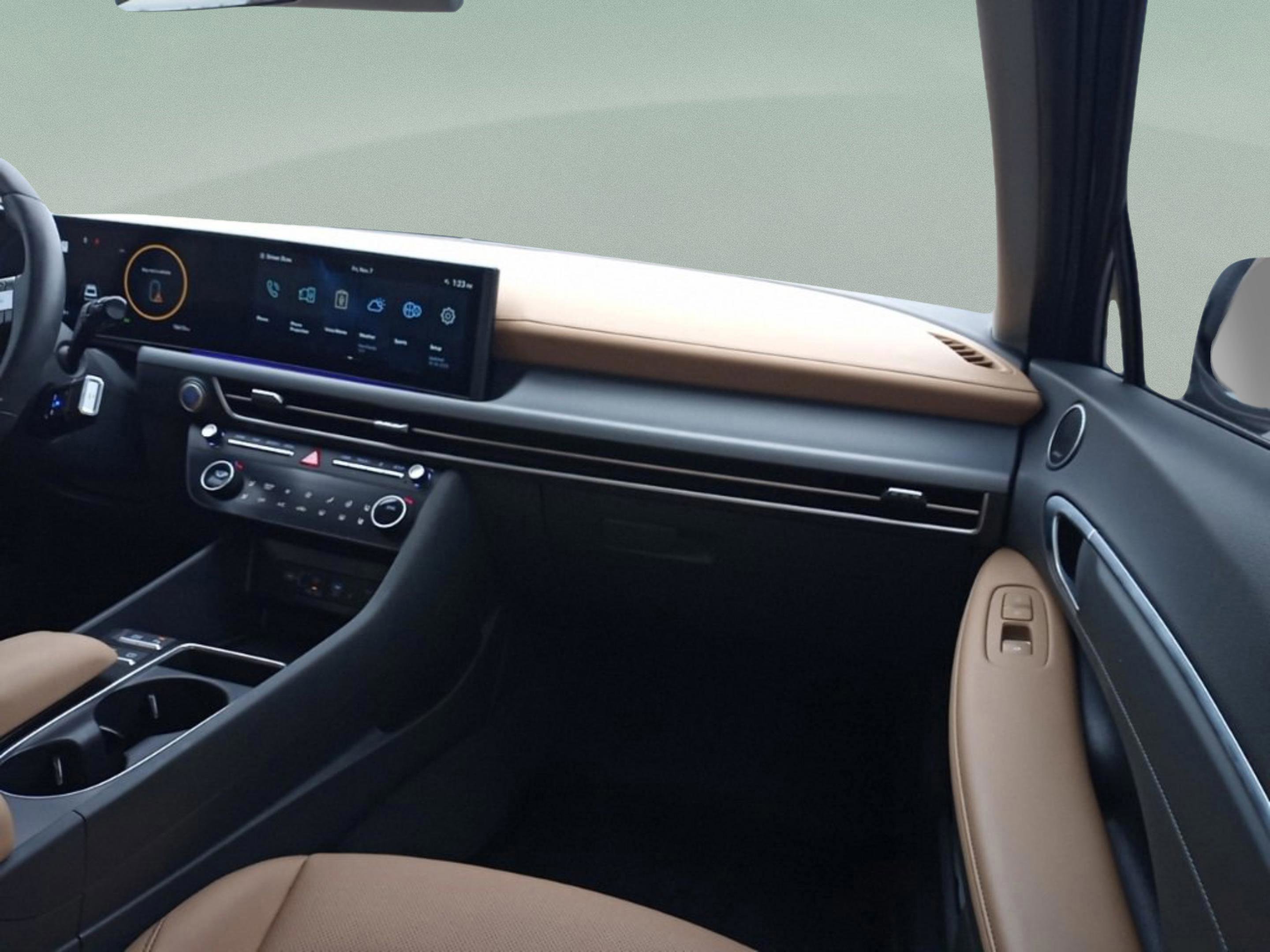 Used 2025 Hyundai Sonata Limited image 26