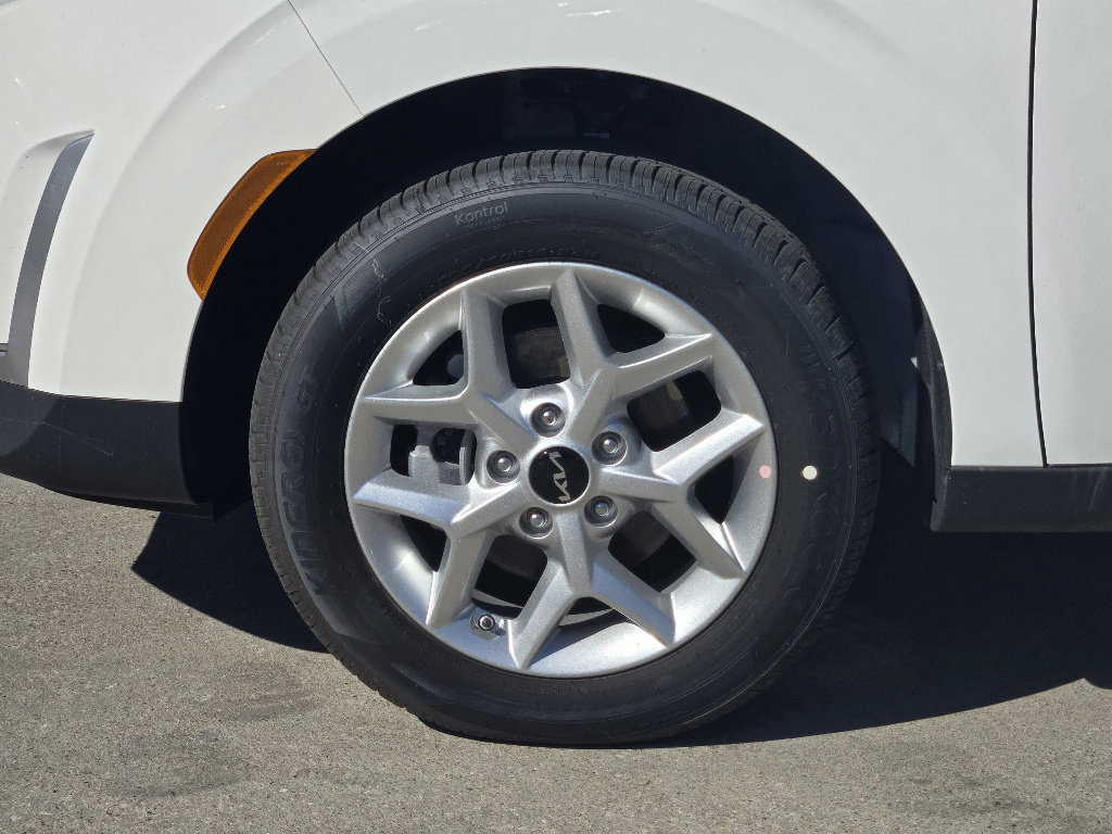 New 2025 Kia Soul S image 8