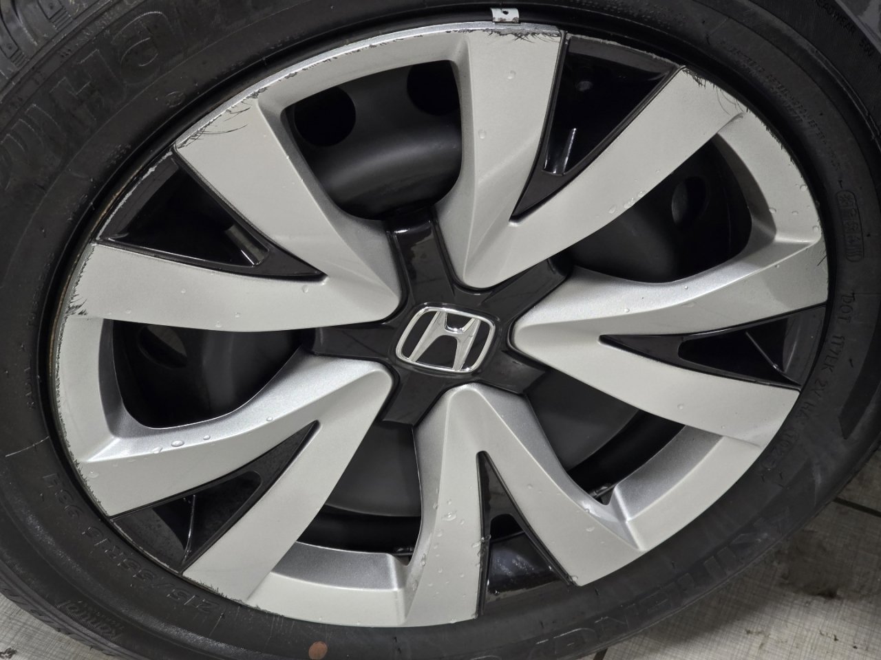 Used 2025 Honda Civic LX image 7