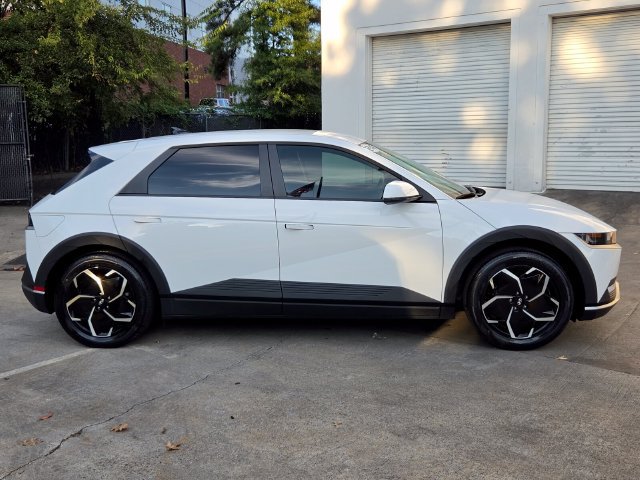 Used 2024 Hyundai Ioniq 5 SEL RWD image 17