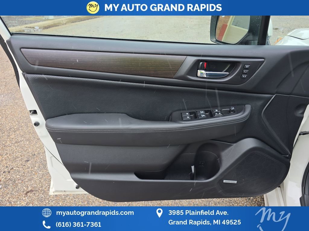 Used 2015 Subaru Legacy 3.6R Limited image 18
