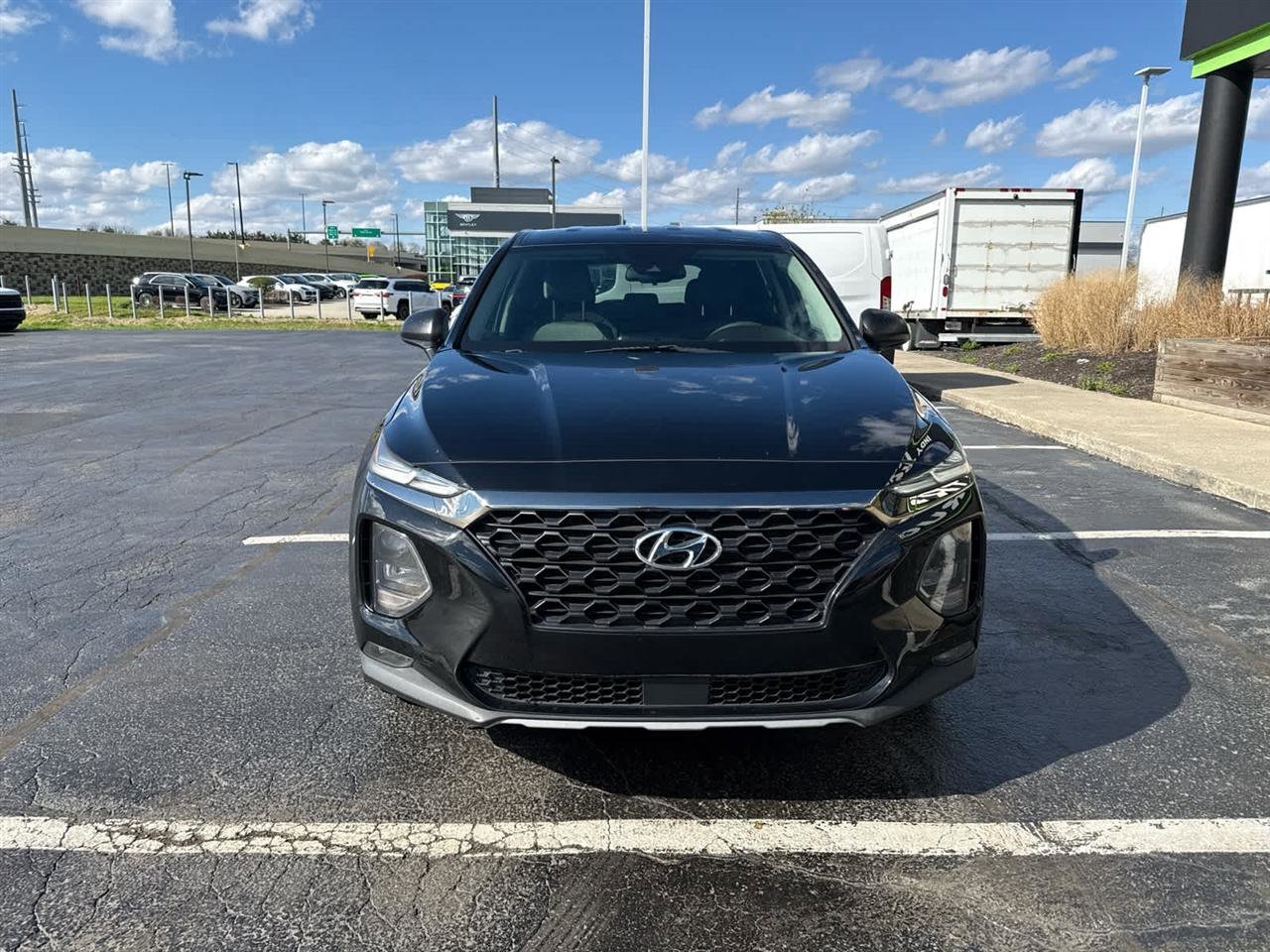 Used 2019 Hyundai Santa Fe SEL image 3