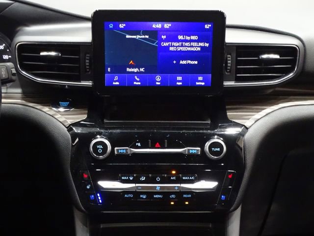Used 2023 Ford Explorer Limited image 32