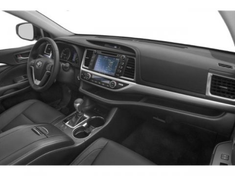 Used 2019 Toyota Highlander XLE AWD/4WD image 16