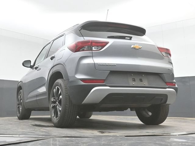 Used 2023 Chevrolet TrailBlazer LT FWD image 33