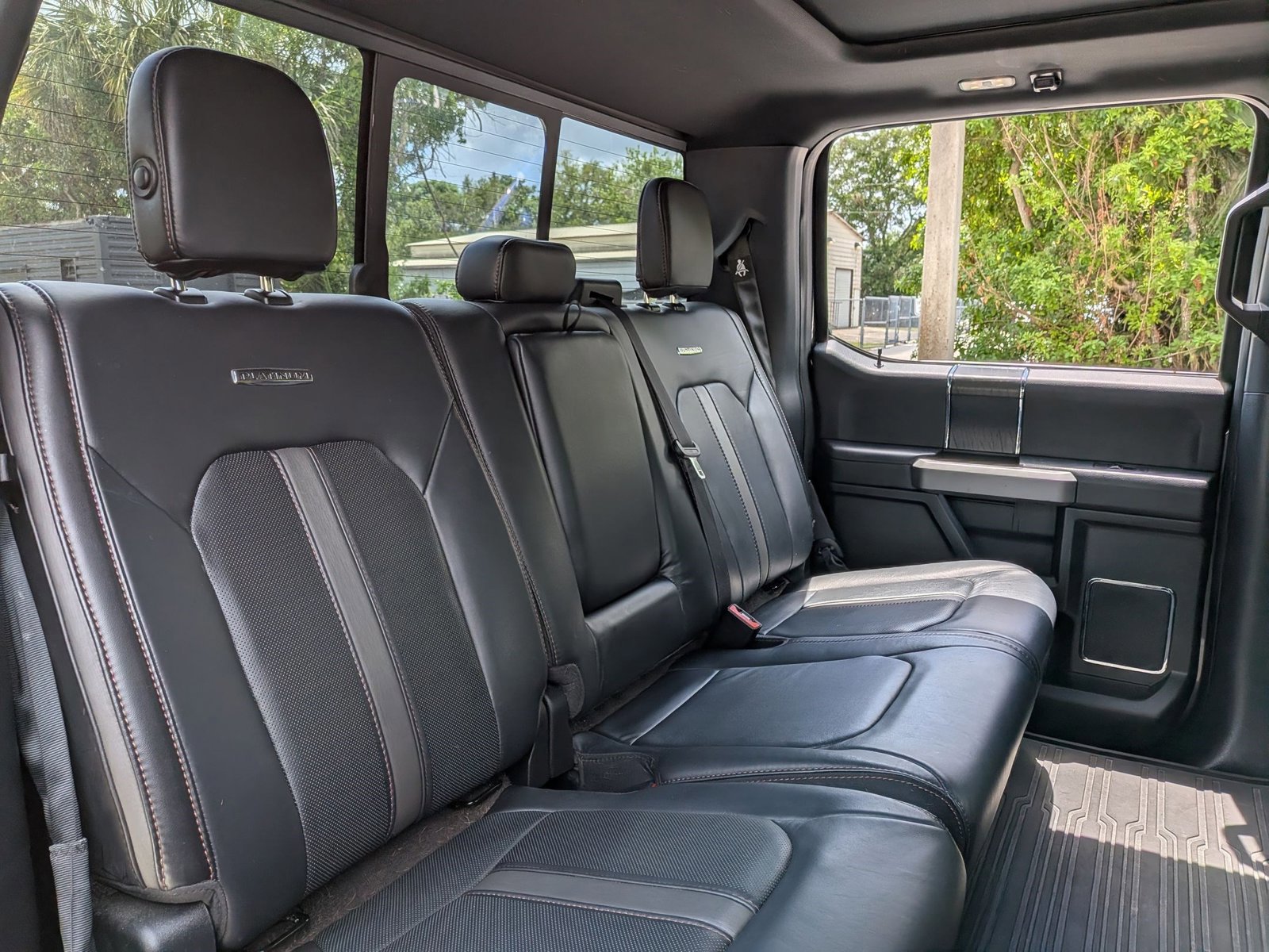 Used 2019 Ford F150 Platinum w/ Equipment Group 701A Luxury image 16