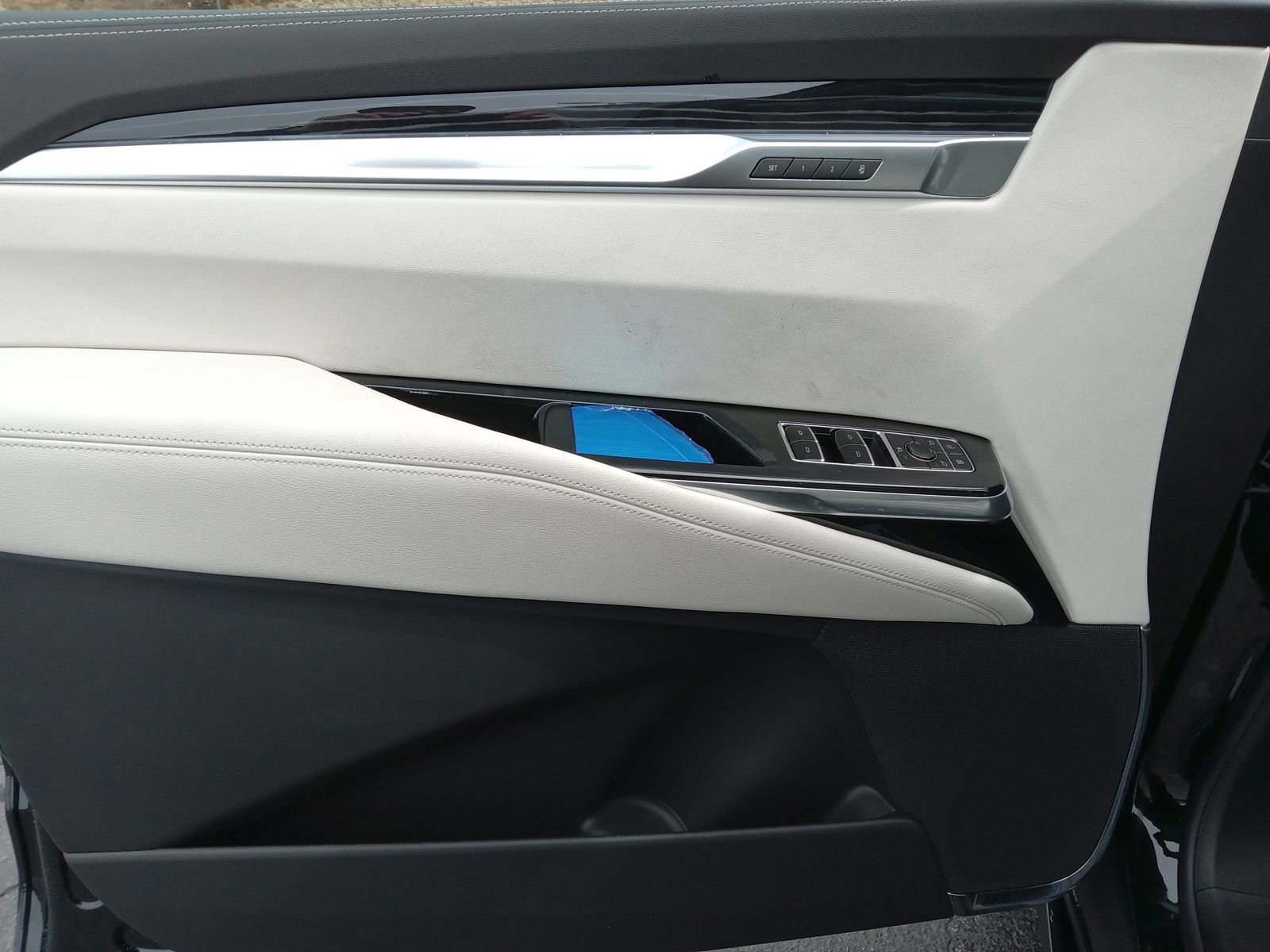 New 2026 Cadillac Escalade Sport w/ Touring Package image 9