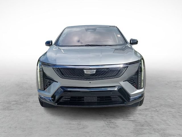 Certified 2026 Cadillac Optiq Sport 2 w/ LPO, Floor Liner Package AWD/4WD image 2
