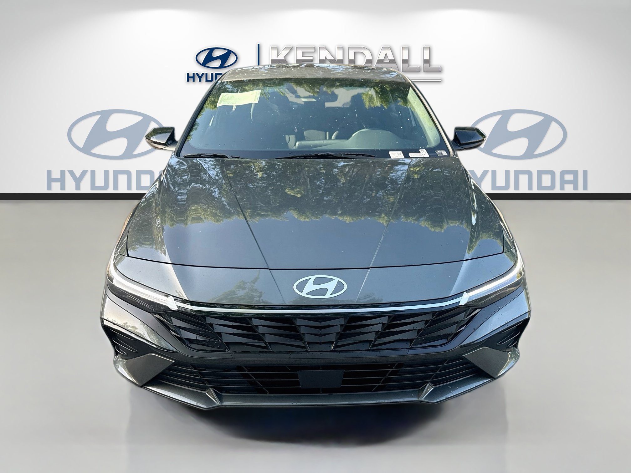 New 2026 Hyundai Elantra SEL Sport Premium FWD image 2