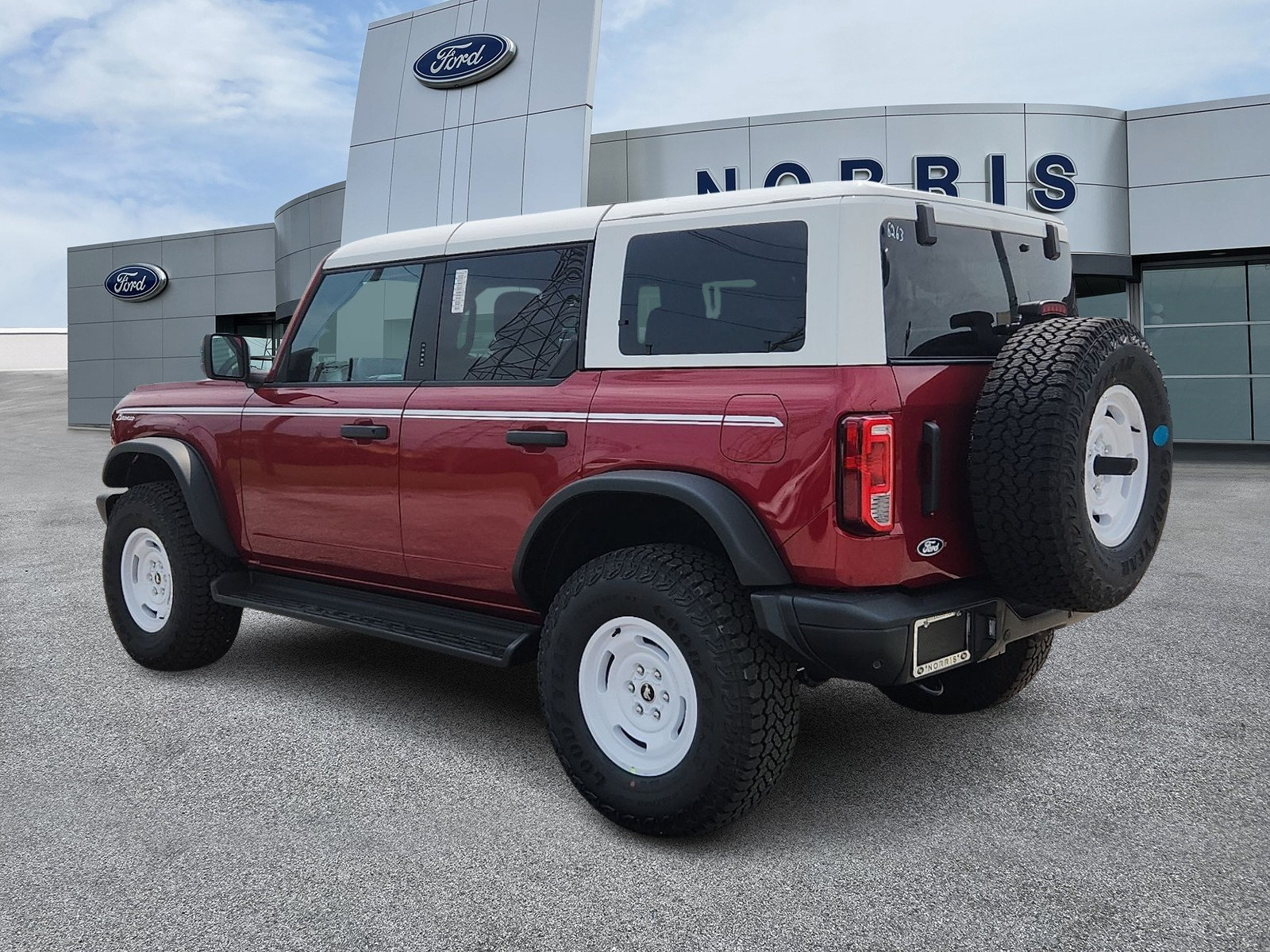 New 2026 Ford Bronco Heritage Edition AWD/4WD image 3