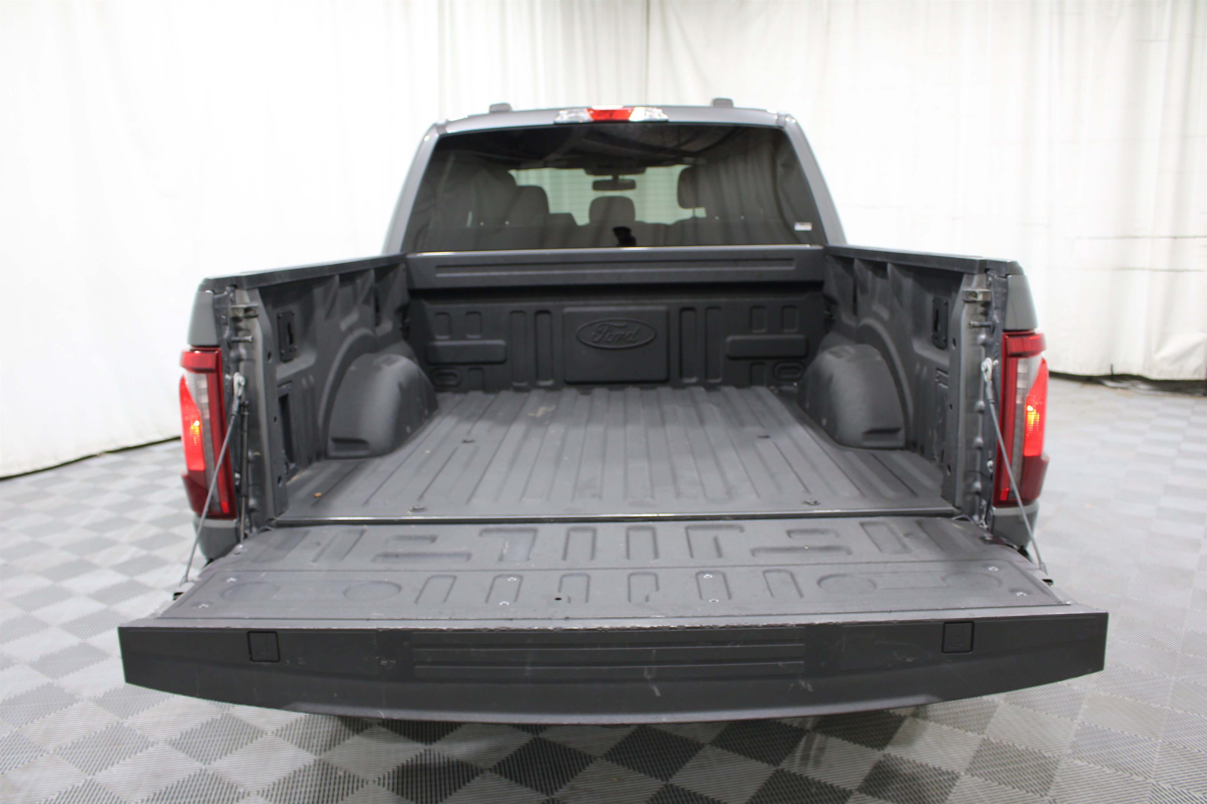 Used 2024 Ford F150 XLT w/ FX4 Off-Road Package AWD/4WD image 20